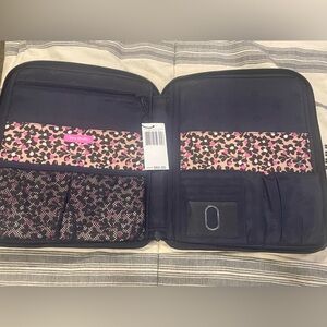 Vera Bradley tablet tamer organizer